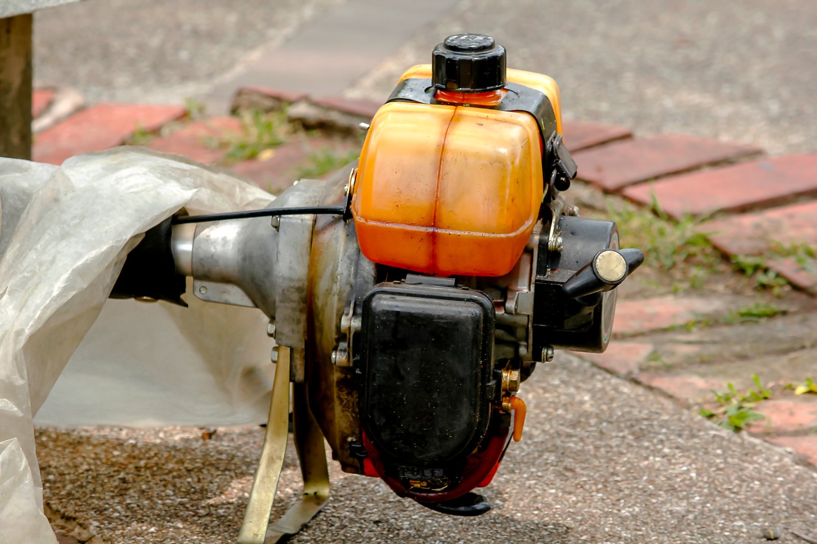 Kraftstoffstabilisator für den Rasenmäher